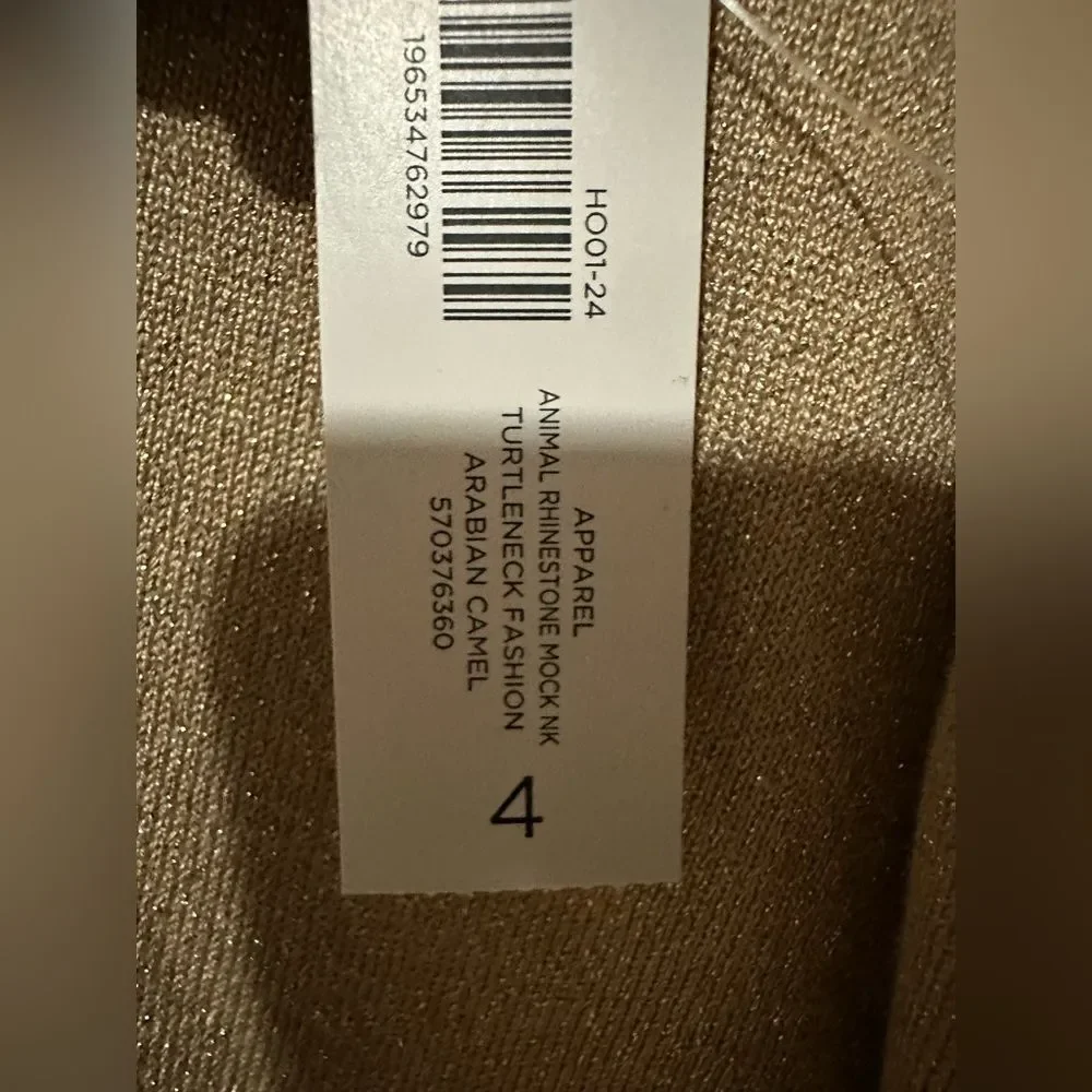 Chico’s Animal Ringtone wristsband Mock Neck Sweater SZ 4 US XXL Color Camel